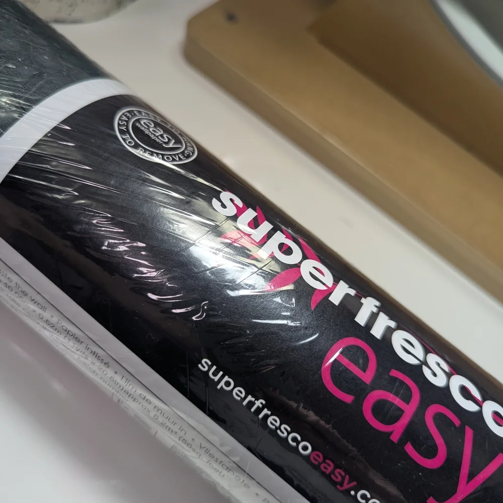 ⭐NWT Superfresco Easy Green Wallpaper Roll